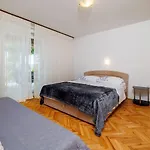 Daire Renoviertes Nur 100 Meter Zum Mit Meerblick, Grill, Terrasse *